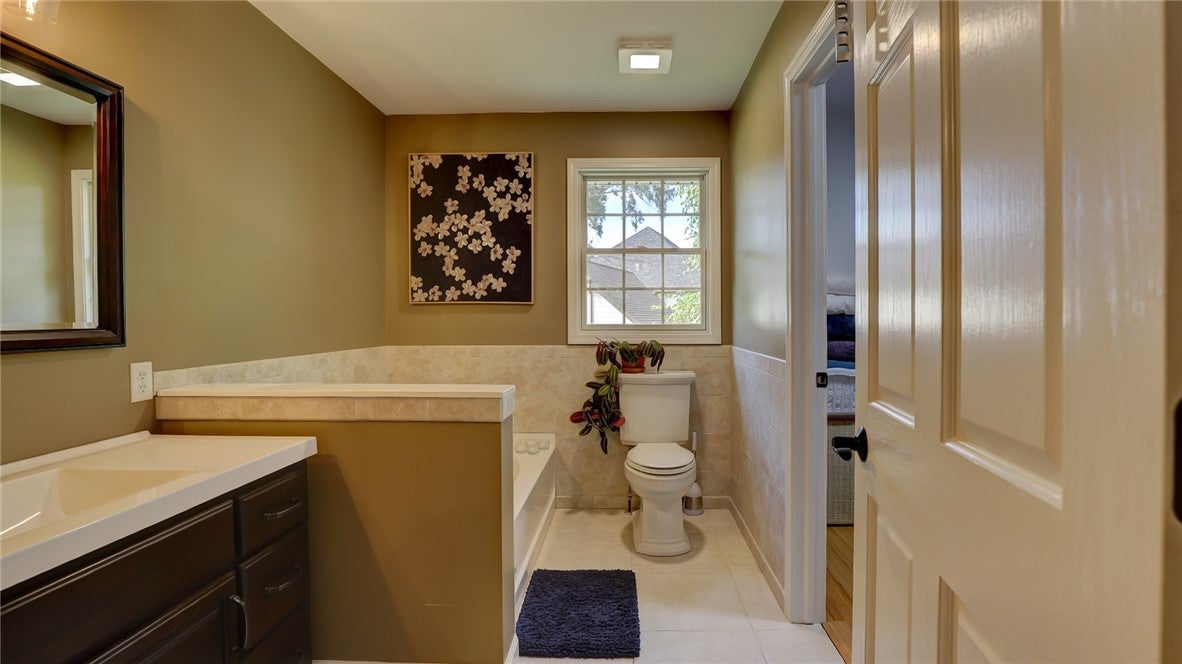 1712 Burning Tree Drive Decatur, IL 62521 - Photo 32 of 51 Gallery Image 32