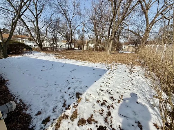 $179,000 | 2904 Woodworth Place, Hazel Crest, IL 60429