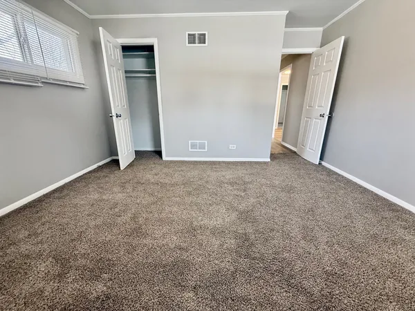 $179,000 | 2904 Woodworth Place, Hazel Crest, IL 60429