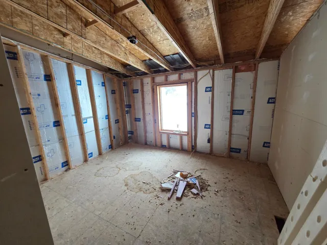 $59,900 | 30374 South Whitmore Street, Rushford, MN 55971