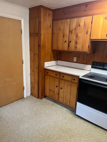 $2,800 | 103 Pequotsepos Road, Stonington, CT 06355