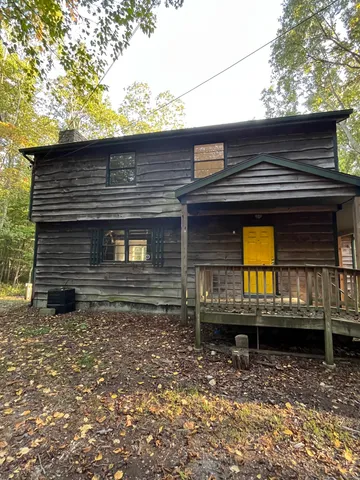 $2,800 | 103 Pequotsepos Road, Stonington, CT 06355