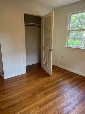 $2,800 | 103 Pequotsepos Road, Stonington, CT 06355