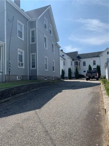 $2,200 | 4 Jay Street, Unit 1, Westerly, RI 02891