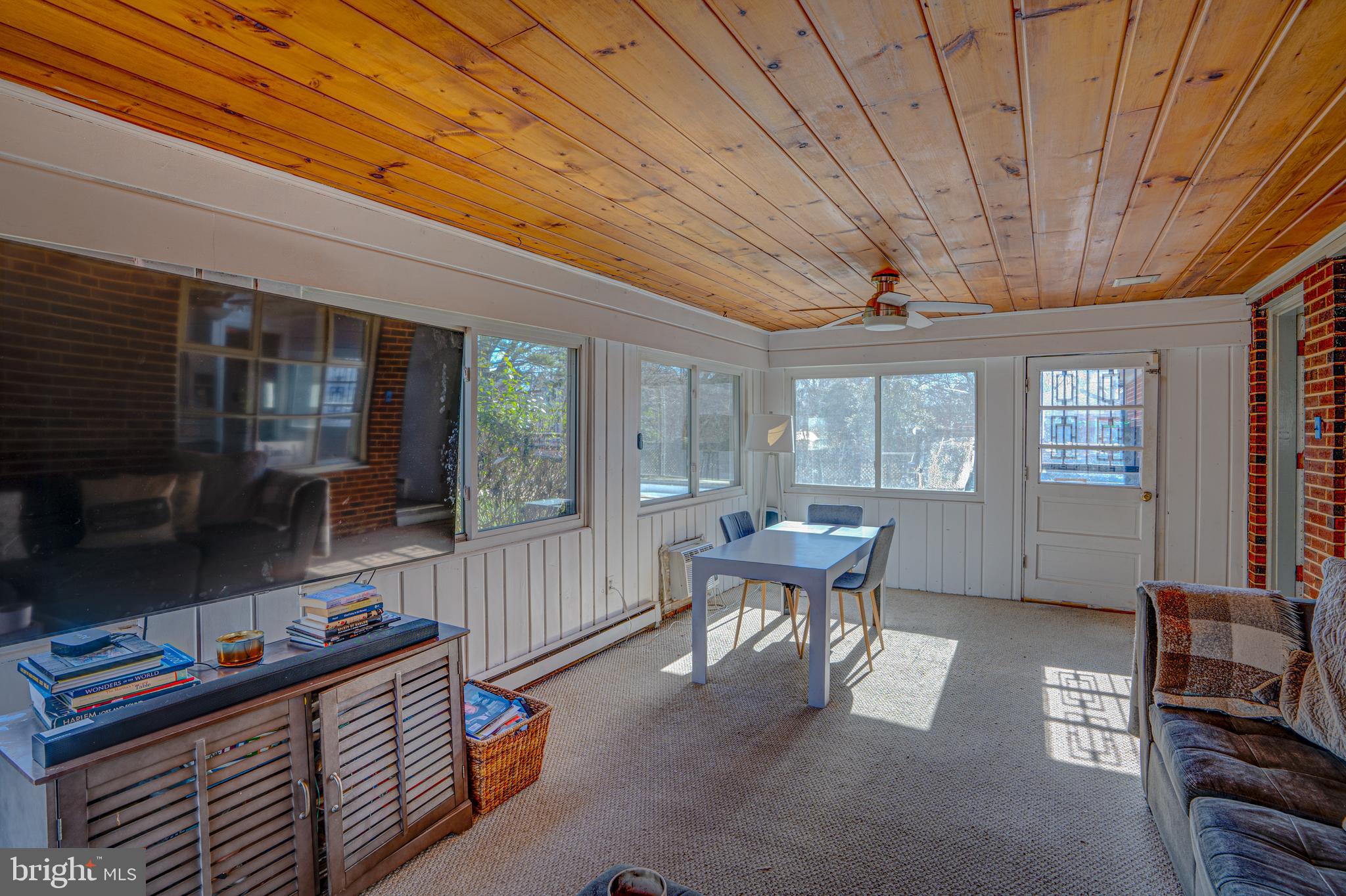 14819 Harold Road Silver Spring, MD 20905 - Photo 19 of 26