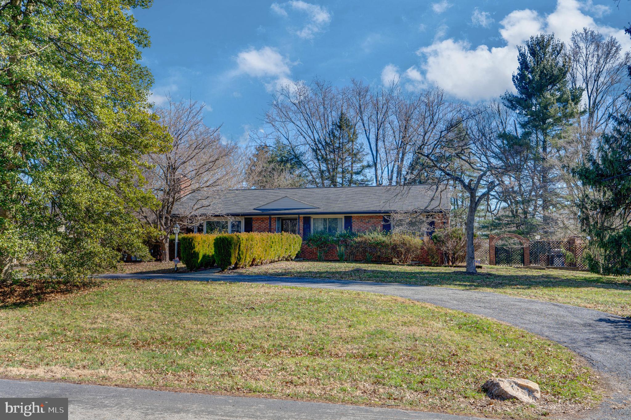 14819 Harold Road Silver Spring, MD 20905 - Photo 3 of 26