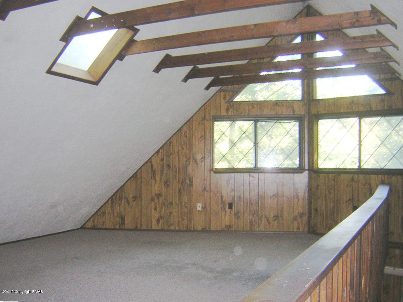937 Decker Road Bushkill, PA 18324 - Photo 4 of 4 a view of balcony