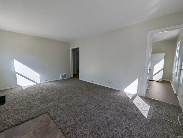 $99,900 | 801 McKinnie Avenue, Fort Wayne, IN 46806