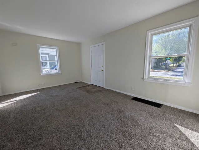 $99,900 | 801 McKinnie Avenue, Fort Wayne, IN 46806