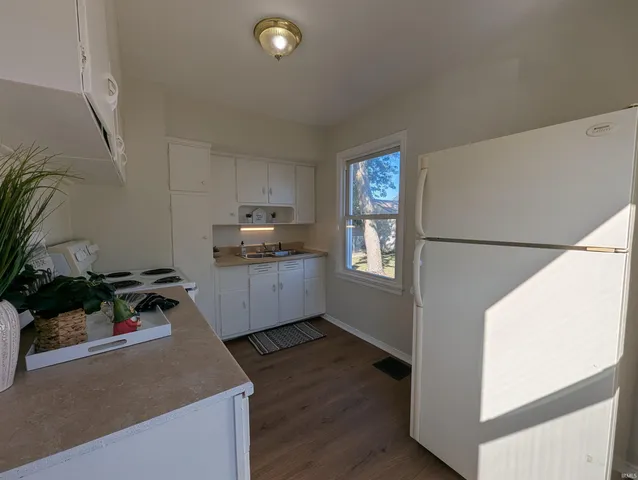 $99,900 | 801 McKinnie Avenue, Fort Wayne, IN 46806