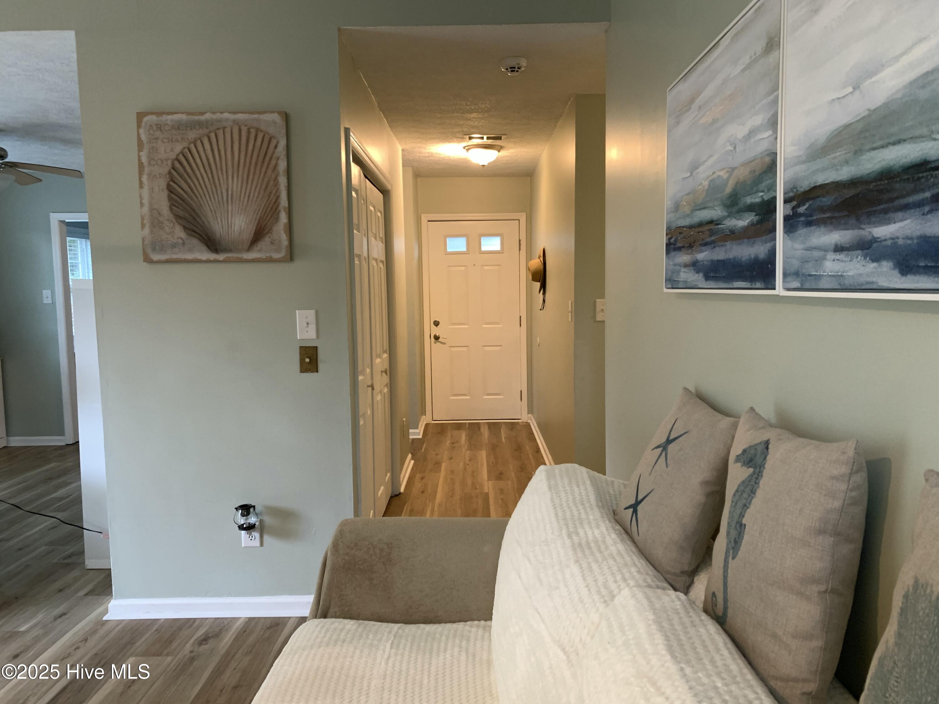 101 Avon Drive Hubert, NC 28539 - Photo 5 of 31 1444DE67-8F6B-4F14-B47C-5F8CDC30F3BD