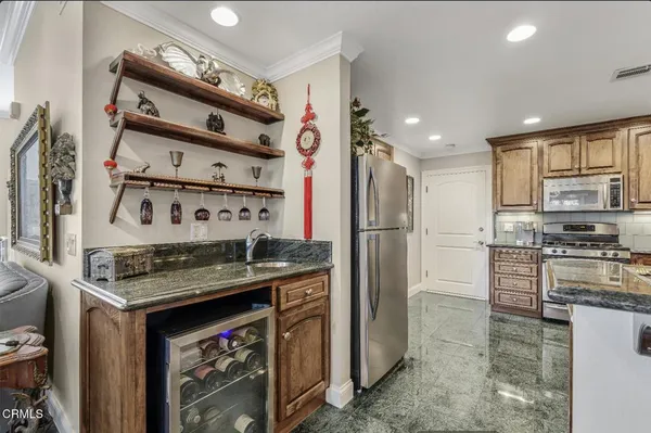 $749,999 | 2696 Antonio Drive, Camarillo, CA 93010