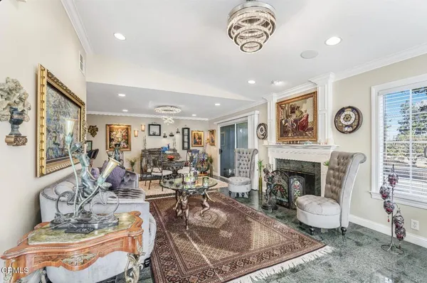 $749,999 | 2696 Antonio Drive, Camarillo, CA 93010