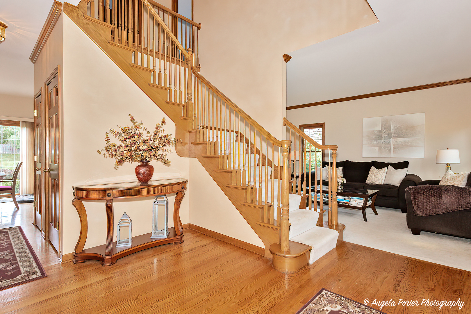 471 White Oaks Drive Cary, IL 60013 - Photo 3 of 39 a view of an entryway and wooden floor