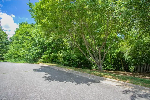 $90,000 | 3504 Shaker Drive, Greensboro, NC 27410