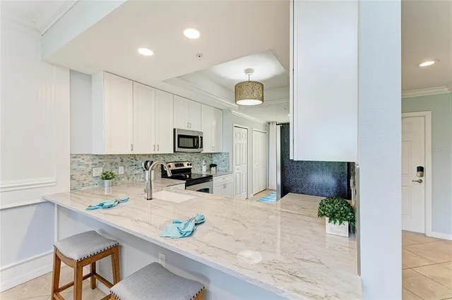 $345,000 | 7149 River Hammock Drive, Unit 102, Bradenton, FL 34212