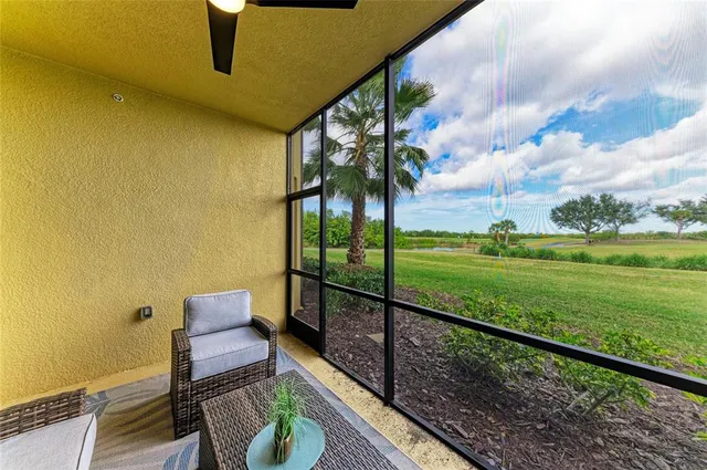 $345,000 | 7149 River Hammock Drive, Unit 102, Bradenton, FL 34212