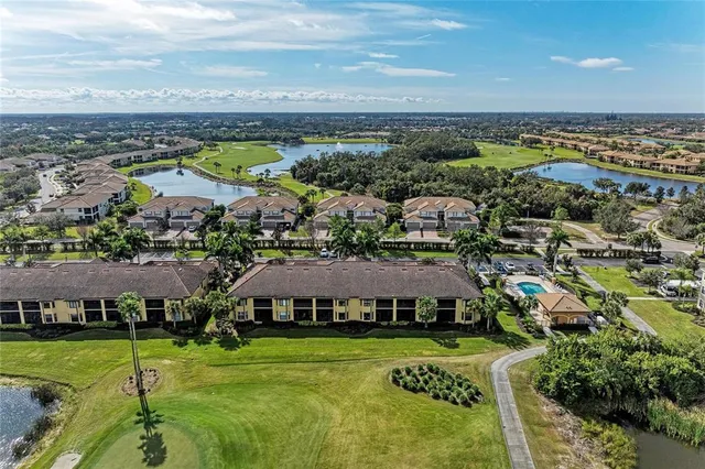 $345,000 | 7149 River Hammock Drive, Unit 102, Bradenton, FL 34212