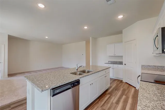 $2,150 | 1649 Whitworth Drive, Fort Worth, TX 76052