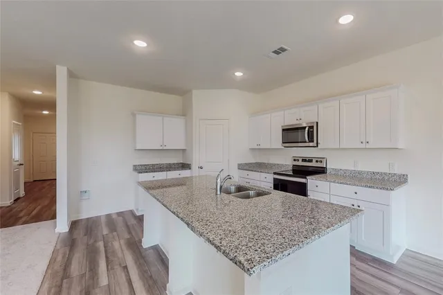 $2,150 | 1649 Whitworth Drive, Fort Worth, TX 76052