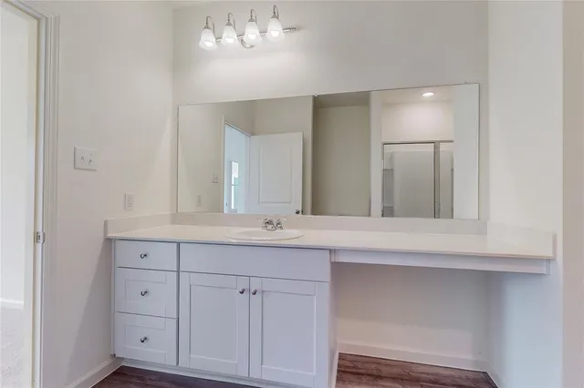 $2,150 | 1649 Whitworth Drive, Fort Worth, TX 76052