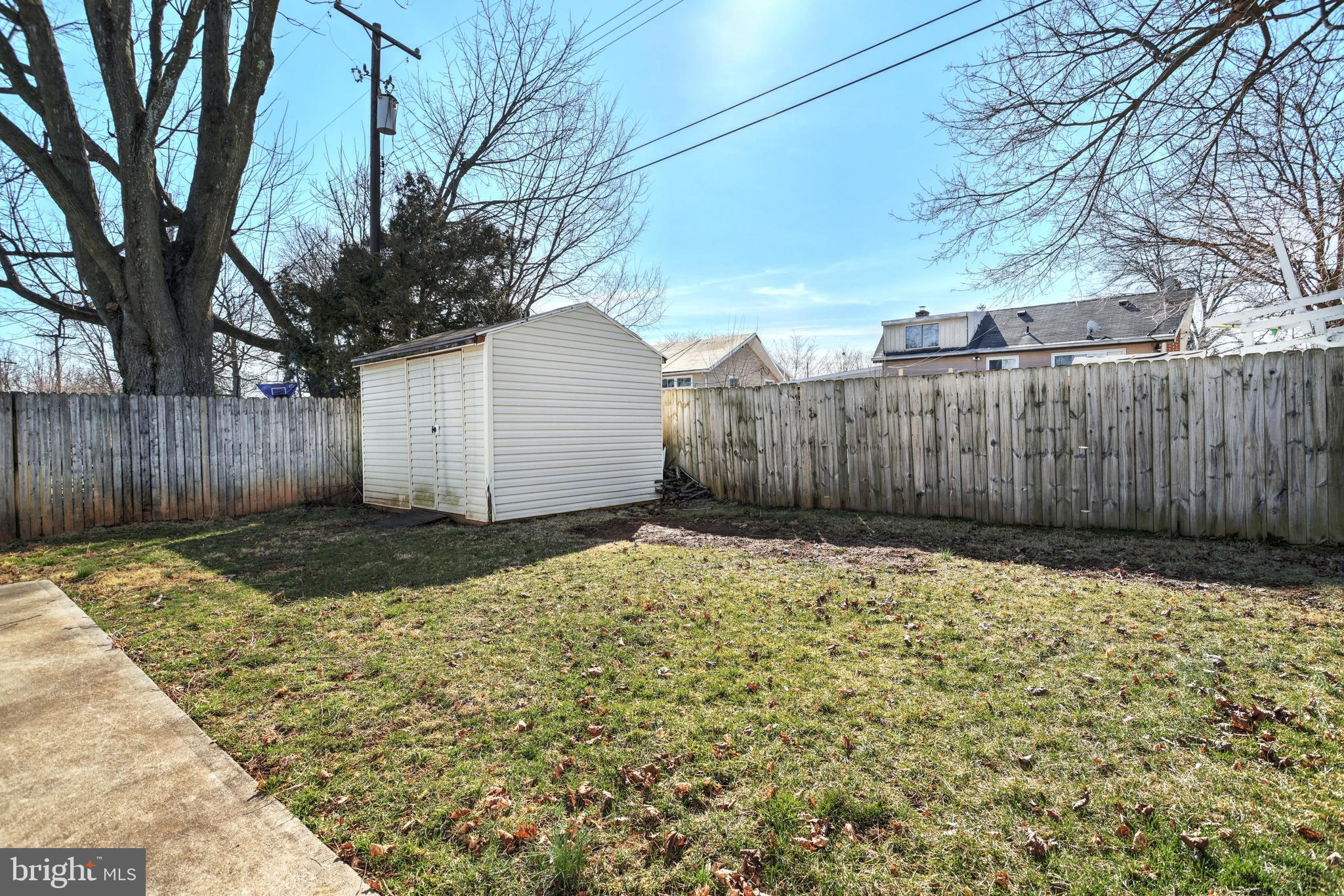 744 Fireside Road York, PA 17404 - Photo 31 of 39