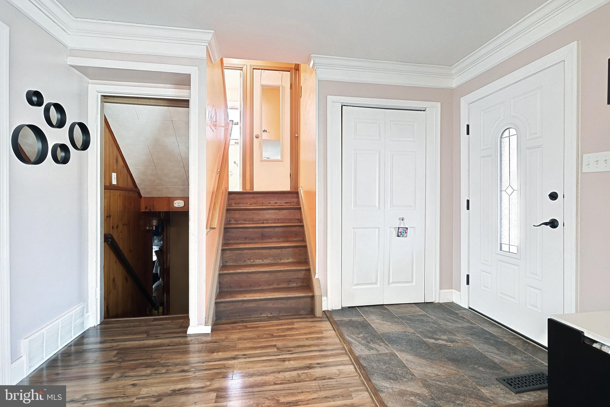 744 Fireside Road York, PA 17404 - Photo 9 of 39