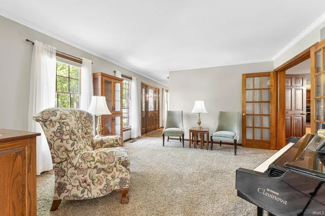 $648,500 | 1106 Woodcrest Lane, Kendallville, IN 46755