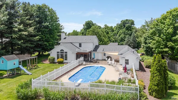 $624,900 | 1106 Woodcrest Lane, Kendallville, IN 46755