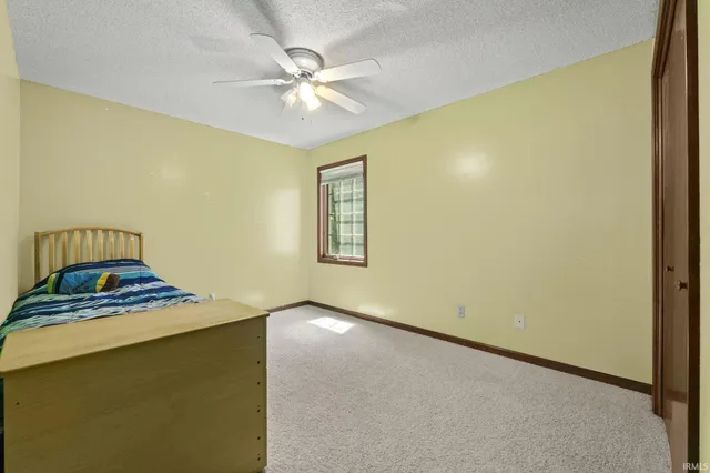 $648,500 | 1106 Woodcrest Lane, Kendallville, IN 46755