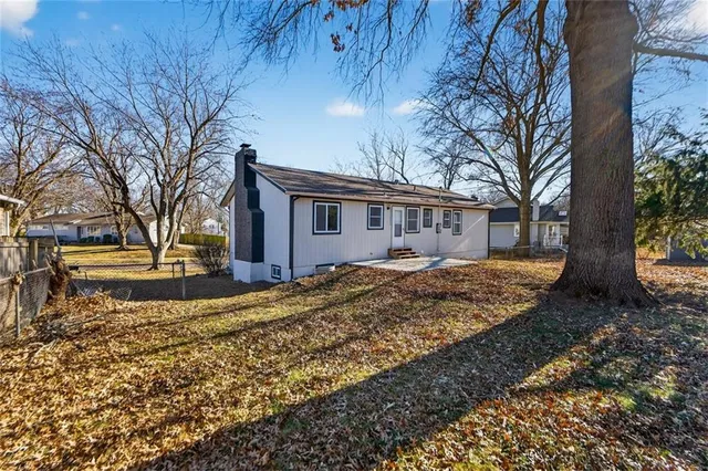 $434,000 | 9234 Woodson Drive, Overland Park, KS 66207