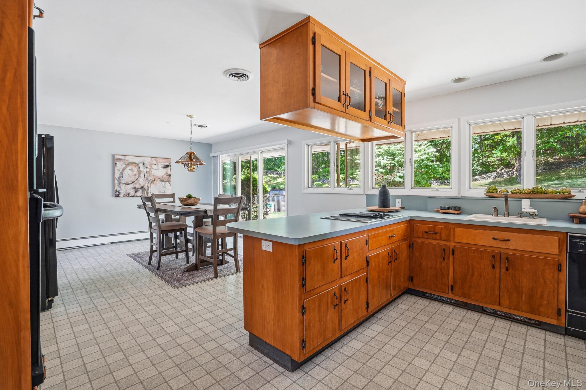 21 Vail Road Poughkeepsie, NY 12603 - Photo 11 of 43