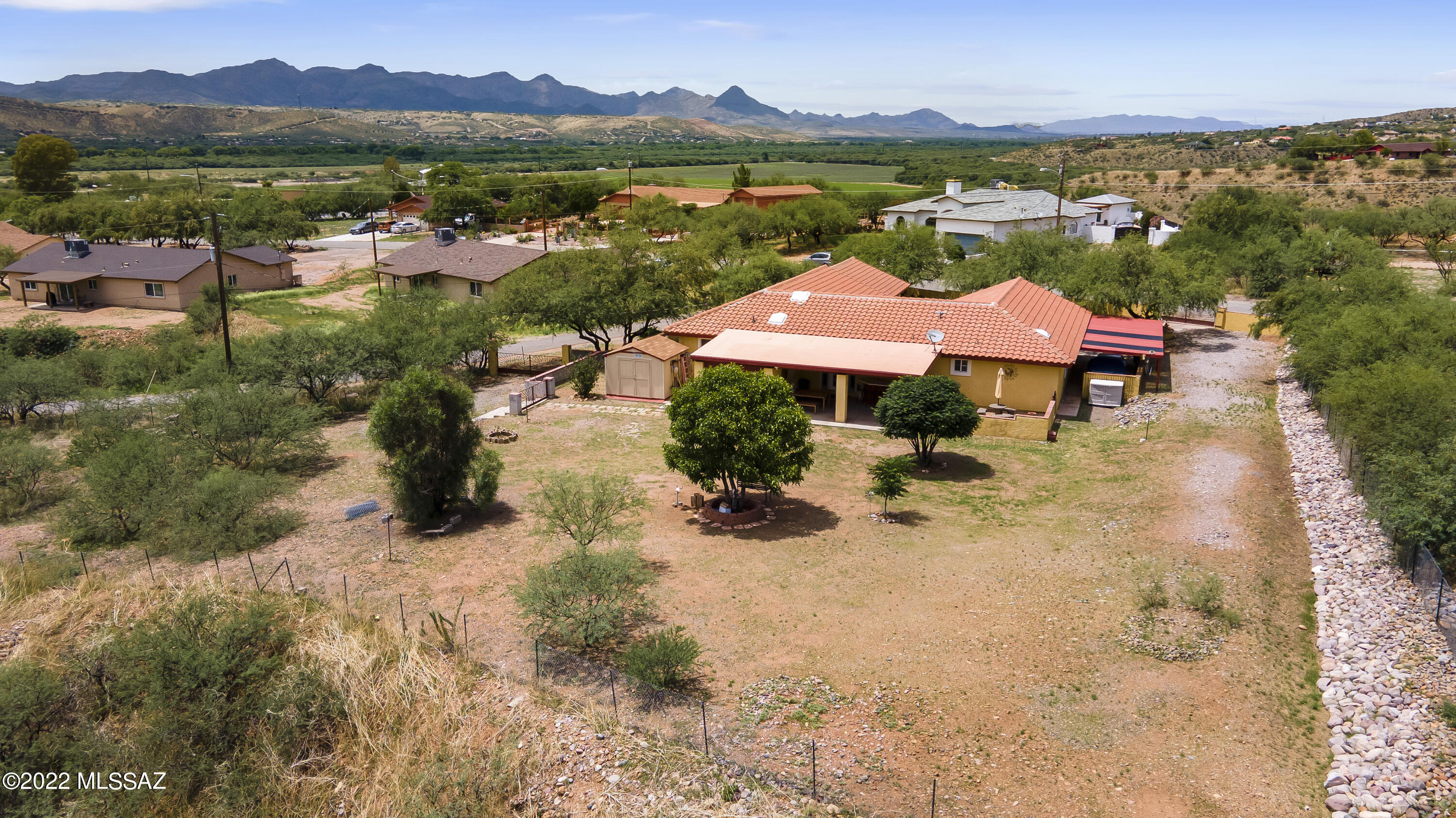1301 Lavender Lane Rio Rico, AZ 85648 - Photo 4 of 34