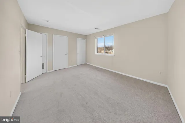 $1,700 | 3364 Hewitt Avenue, Unit 301, Silver Spring, MD 20906