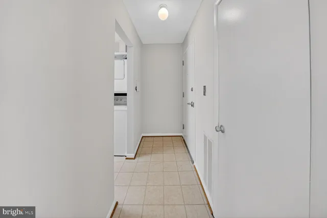 $1,700 | 3364 Hewitt Avenue, Unit 301, Silver Spring, MD 20906