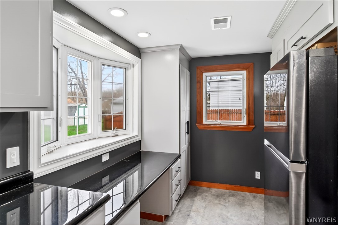 4357 Barton Road Clarence, NY 14031 - Photo 14 of 42