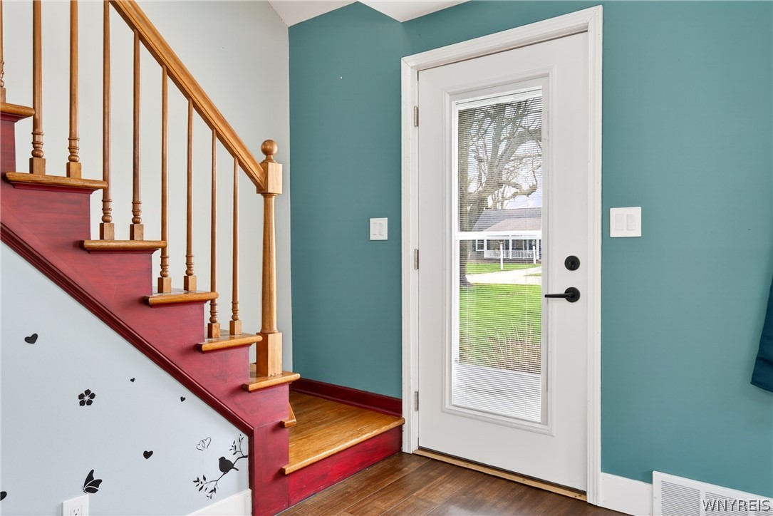 4357 Barton Road Clarence, NY 14031 - Photo 17 of 42