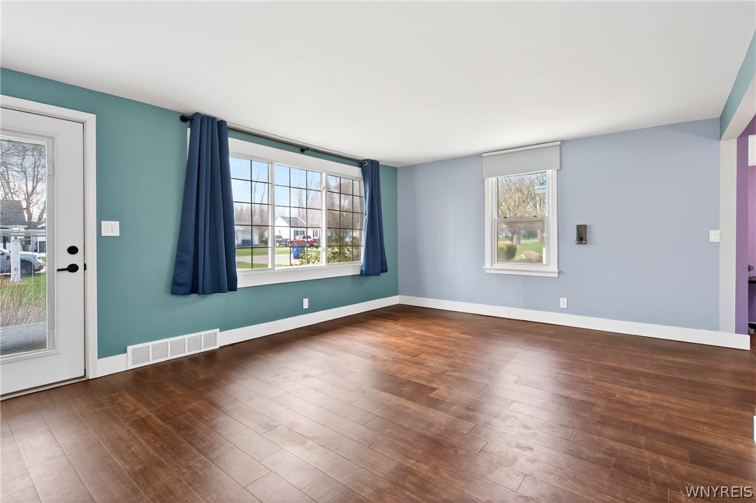 4357 Barton Road Clarence, NY 14031 - Photo 20 of 42