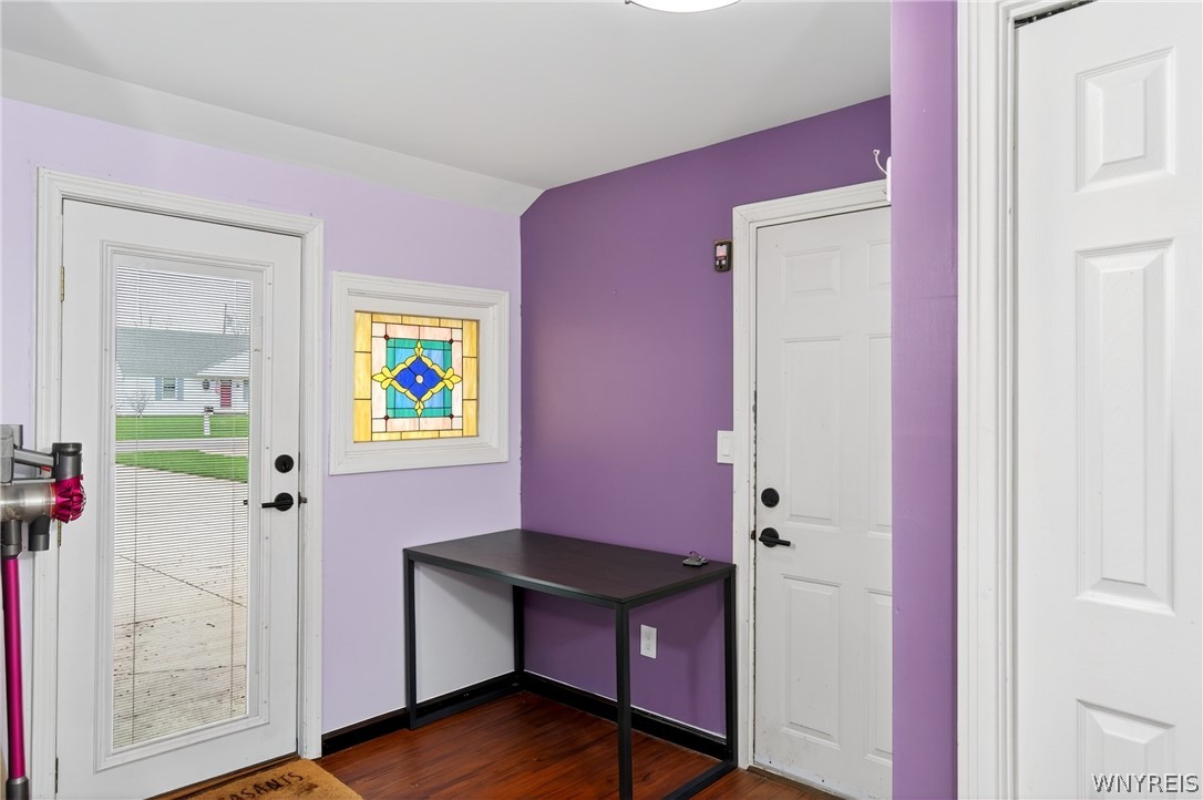 4357 Barton Road Clarence, NY 14031 - Photo 4 of 42