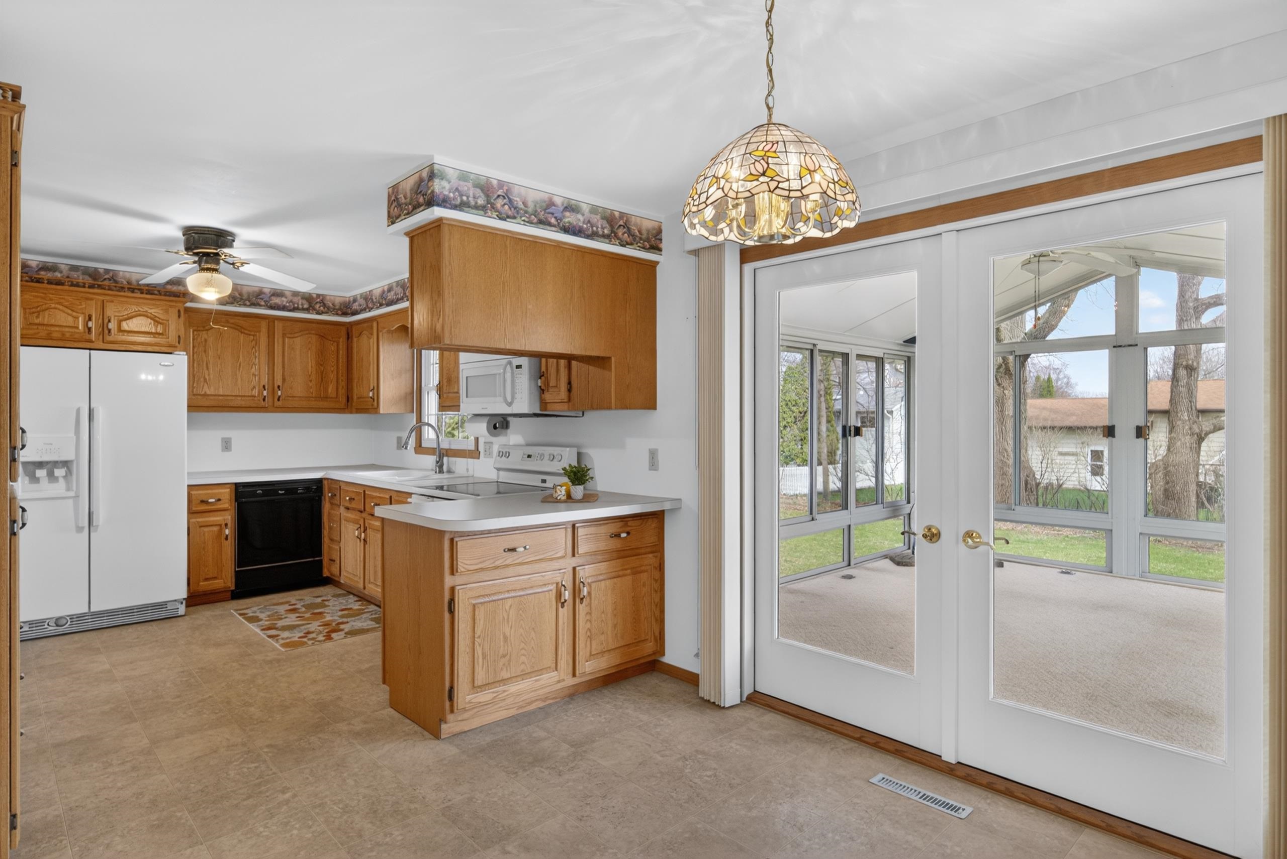 630 South Clara Street Appleton, WI 54915 - Photo 12 of 44