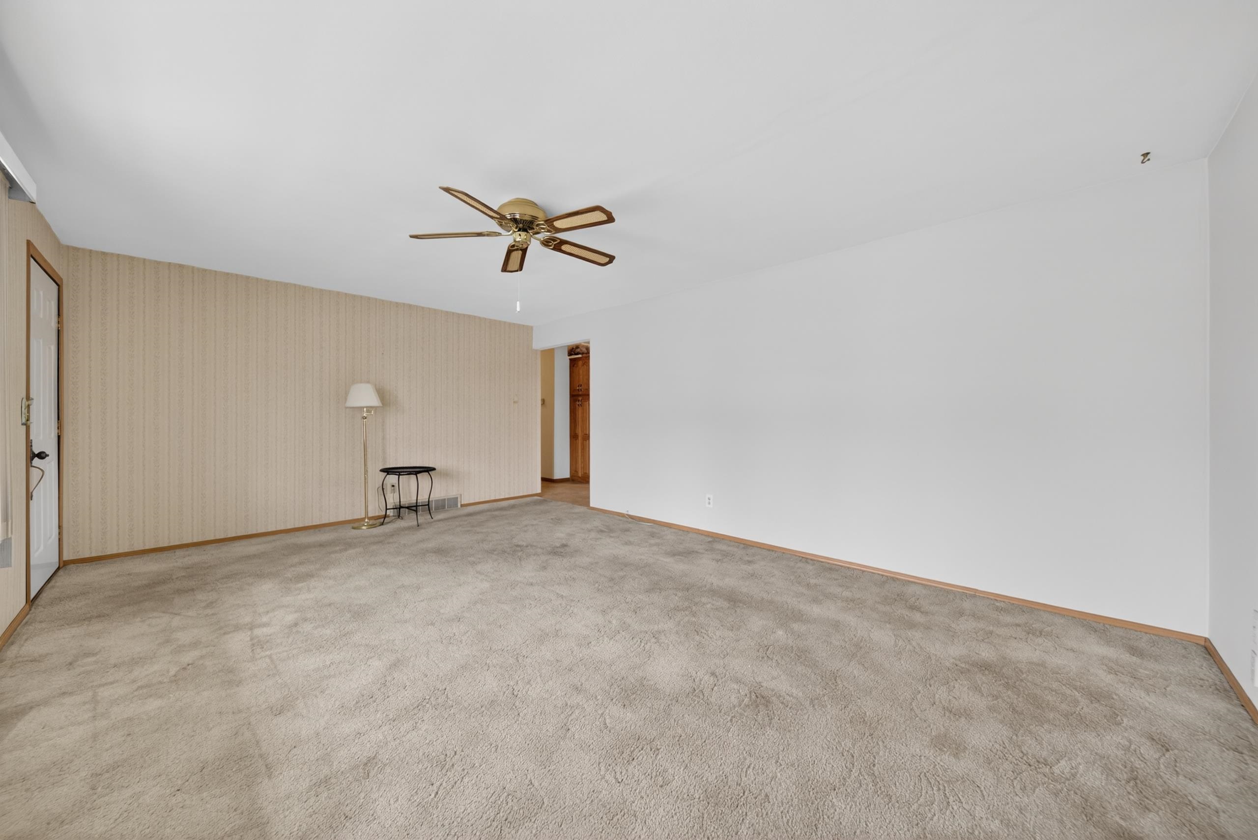 630 South Clara Street Appleton, WI 54915 - Photo 6 of 44