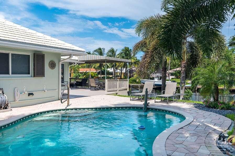 1230 Cypress Way Boca Raton, FL 33486 - Photo 7 of 34 Pool-patio