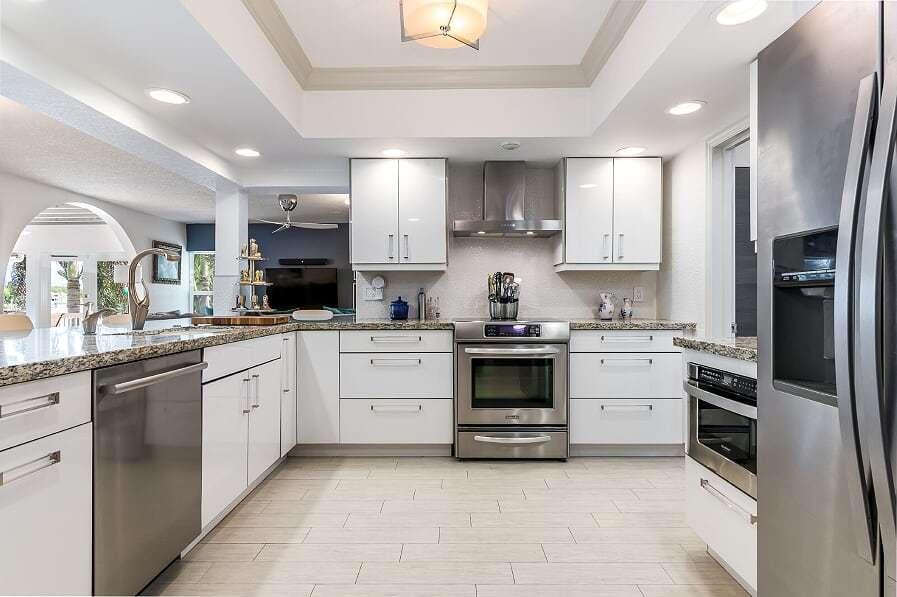 1230 Cypress Way Boca Raton, FL 33486 - Photo 9 of 34 Kitchen