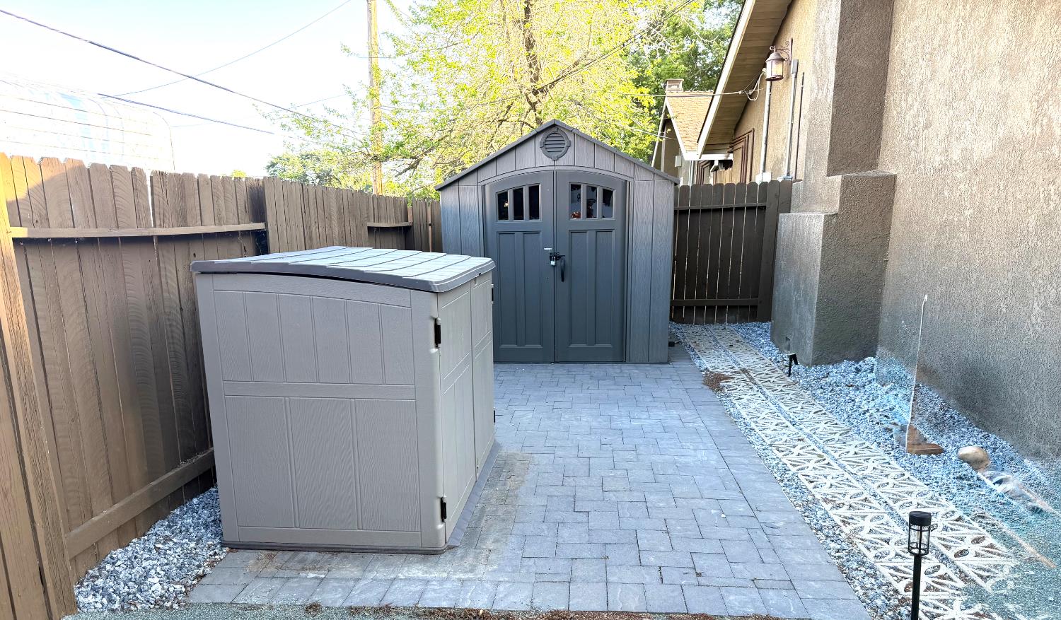 5000 Bremner Way, Unit 4 Sacramento, CA 95841 - Photo 17 of 23 a backyard of a house