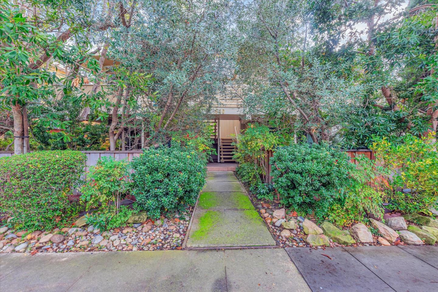 640 Forest Avenue, Unit D, Palo Alto, CA 94301 Compass