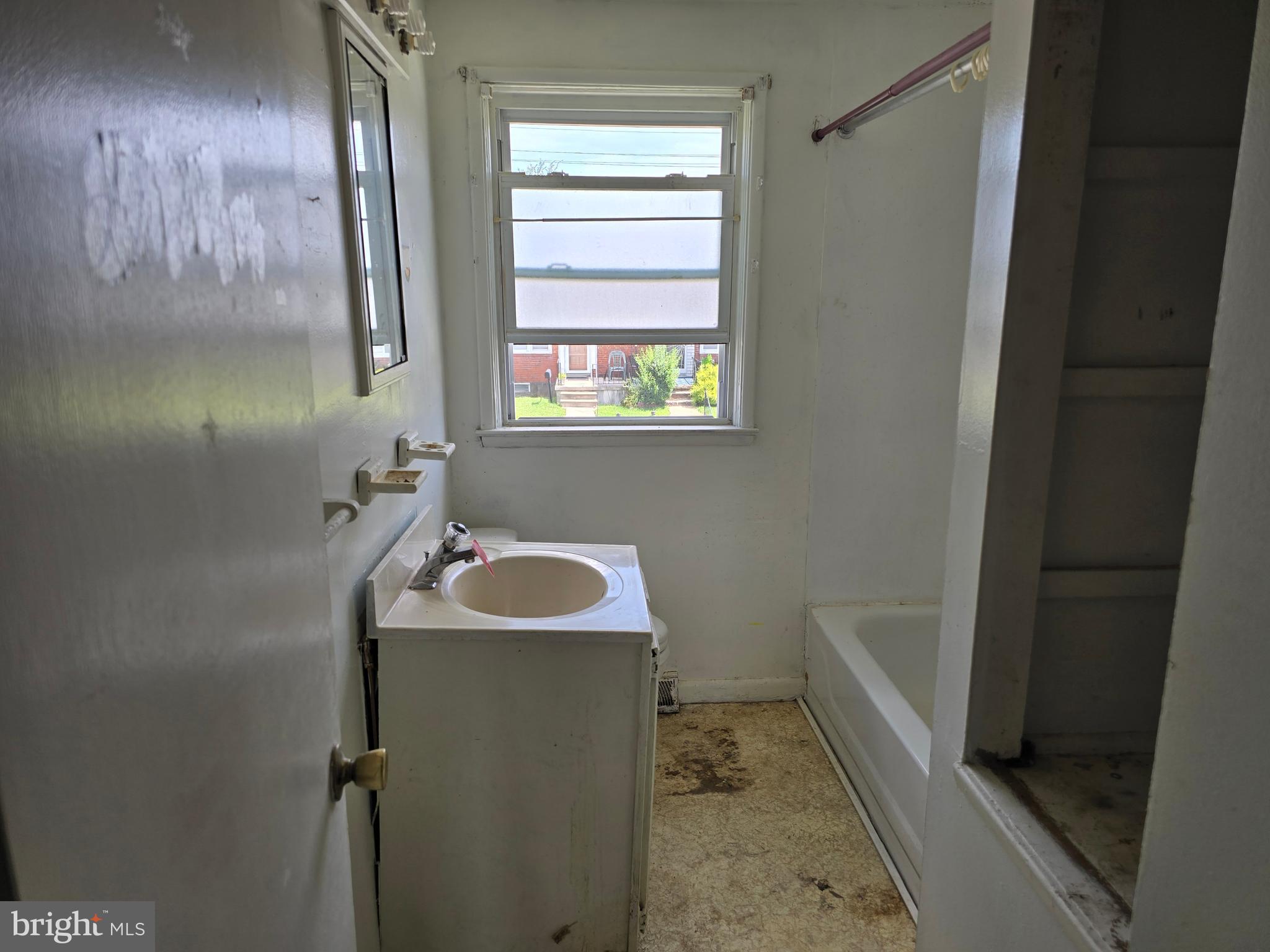 5542 Whitby Road Baltimore, MD 21206 - Photo 21 of 22 Gallery Image 21