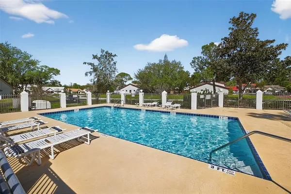 $190,000 | 3559 Forest Branch Drive, Unit E, Port Orange, FL 32129