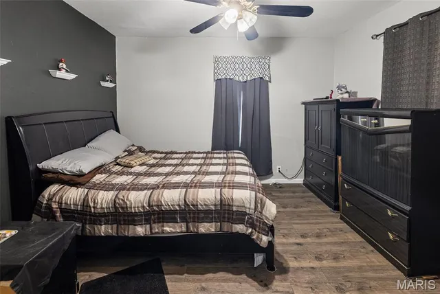 $35,000 | 1415 North 13th Street, East St. Louis, IL 62205