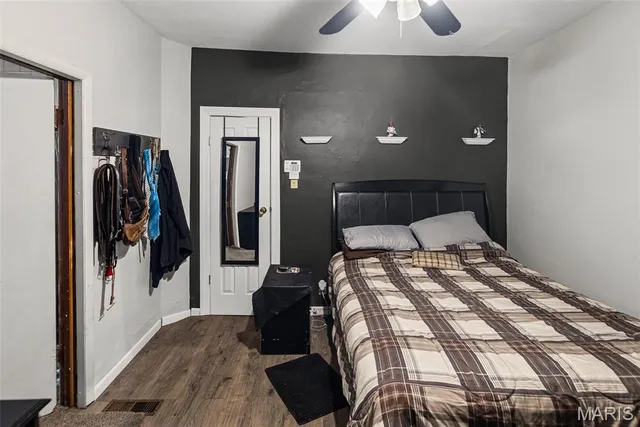 $35,000 | 1415 North 13th Street, East St. Louis, IL 62205