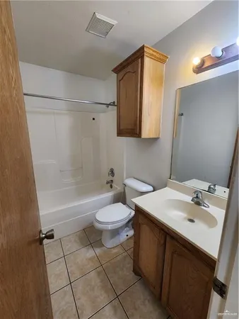 $800 | 928 French Avenue, Unit 3, Edinburg, TX 78541